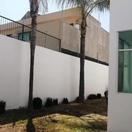 Buy this 5 bed house on Privada Cañada del Vigilante 216 in Barranca Del Refugio, 37358 León