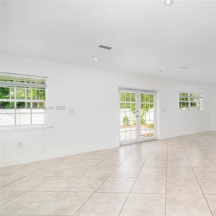 Image 9 - 1000 Southwest 73rd Avenue, Miami, FL 33144, USA - House for rent