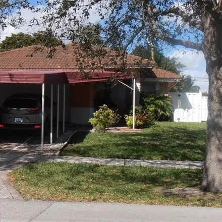 Buy this 3 bed house on 3461 Fillmore Street in Hollywood, FL 33021