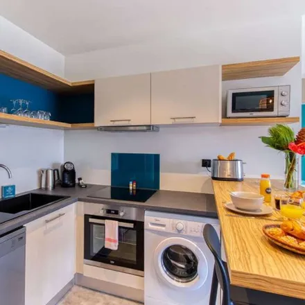 Rent this 2 bed apartment on 73 Avenue Galliéni in 93800 Épinay-sur-Seine, France