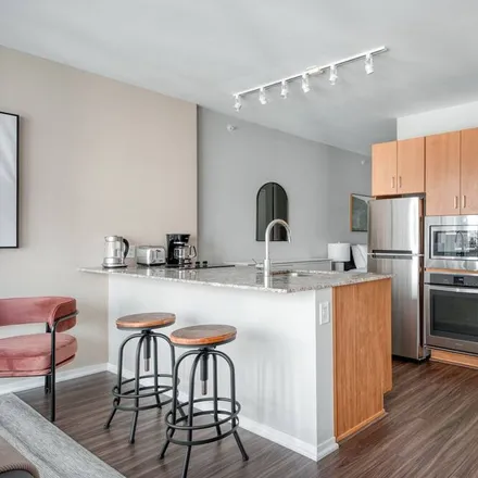 Rent this 1 bed apartment on Chicago