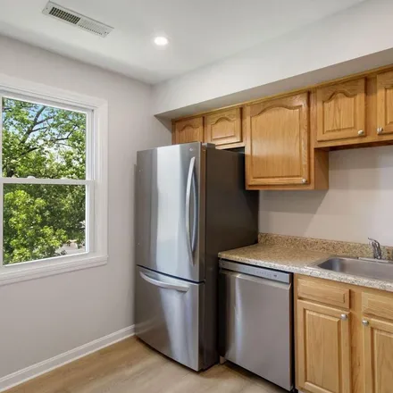 Image 7 - 738 Quince Orchard Boulevard, Brown, Gaithersburg, MD 20899, USA - Apartment for rent