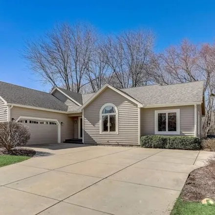 Buy this 3 bed house on W276N2547 Wildflower Road in Edgewood, City of Pewaukee