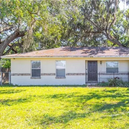 Buy this 3 bed house on 2386 Timbercreek Loop West in Polk County, FL 33805