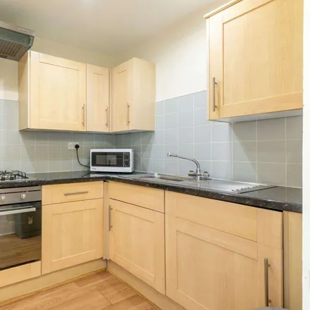 Image 3 - 90 Duddingston Road West, City of Edinburgh, EH15 3PU, United Kingdom - Apartment for rent