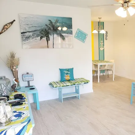 Rent this 1 bed apartment on Lutz in FL, 33549