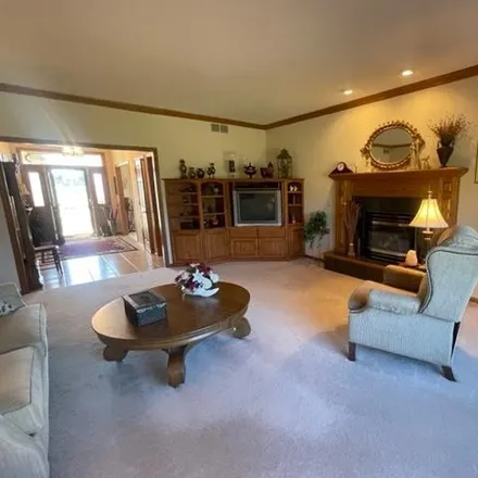 Image 6 - 220 East Towne Drive, Antigo, WI 54409, USA - House for sale