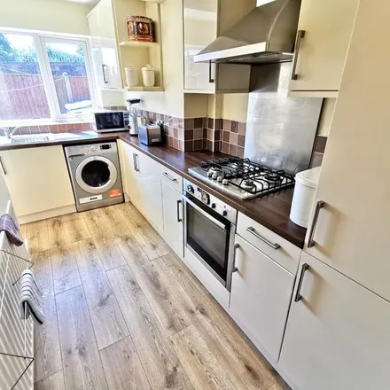 Rent this 3 bed townhouse on Shelf Moor Road in Shelf, HX3 7PQ