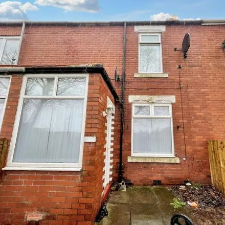 Rent this 2 bed townhouse on Chellos Pizzarea in Fourth Avenue, Ashington