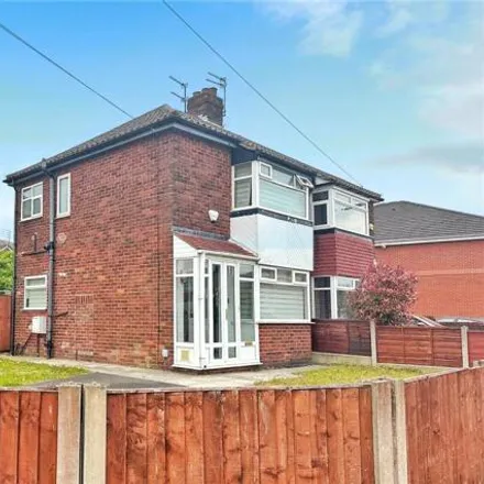 Buy this 2 bed duplex on Hollinwood Avenue in Manchester, M40 0JZ