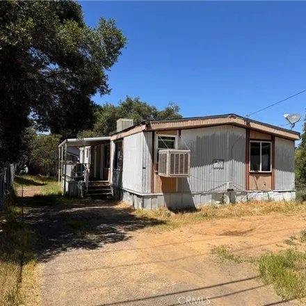 Buy this studio apartment on 2975 12th Street in Clearlake, CA 95422