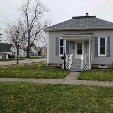 Buy this 2 bed house on 177 West Indiana Street in Bay City, MI 48706