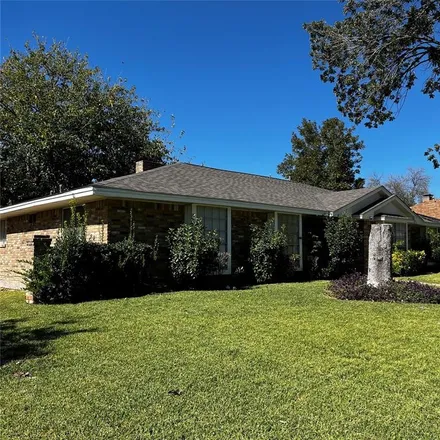 Buy this 3 bed house on 1129 Waterview Lane in DeSoto, TX 75115