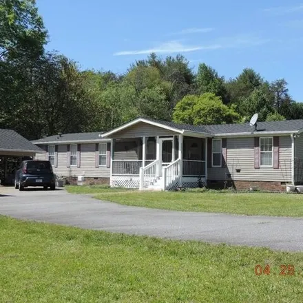 Buy this 3 bed house on 133 Bobcat Lane in Warne, Clay County