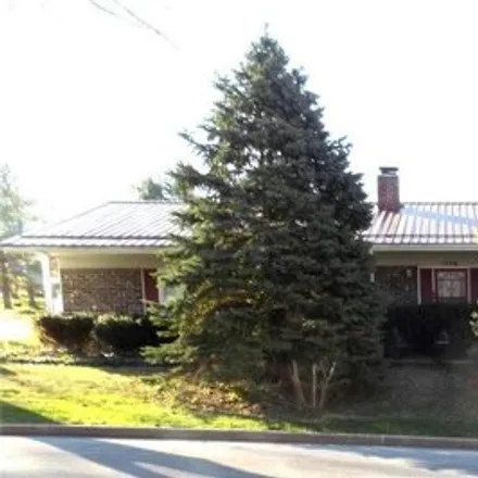 Image 2 - 1358 Broadway Street, Rolla, MO 65401, USA - House for sale