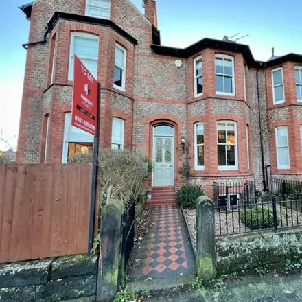 Rent this 4 bed townhouse on Elm Road in Altrincham, WA15 9QW