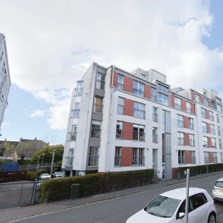 Buy this 1 bed apartment on Ascot Gate in Glasgow, G12 0AP