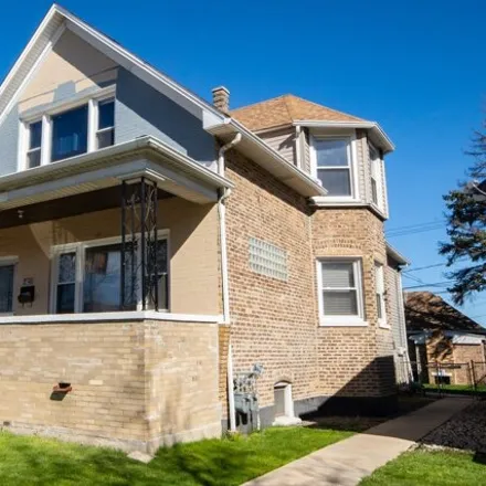 Buy this 4 bed house on 3748 West 55th Street in Chicago, IL 60629