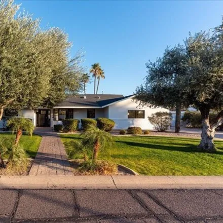 Image 1 - 4131 East San Miguel Avenue, Phoenix, AZ 85018, USA - House for sale