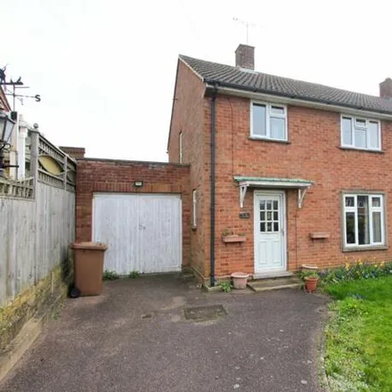 Buy this 3 bed duplex on Nutcroft in Datchworth Green, SG3 6TG