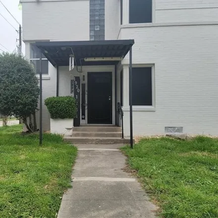 Image 2 - 5624 Chartres Street, Houston, TX 77004, USA - House for rent