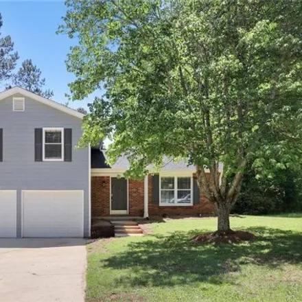 Rent this 3 bed house on 4252 Southvale Drive in DeKalb County, GA 30034