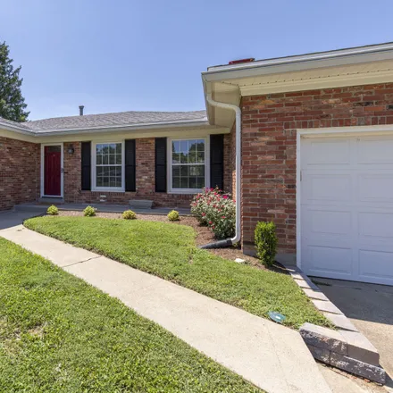 Image 2 - 4204 Wenwood Drive, Louisville, KY 40218, USA - House for rent