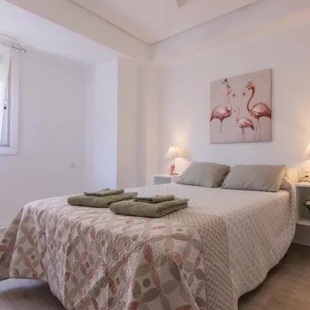 Rent this 2 bed apartment on Carrer d'en Vicent Guillot "Tio Bola" in 46011 Valencia, Spain