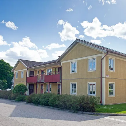 Rent this 1 bed apartment on Torggatan 6B in 524 30 Herrljunga, Sweden
