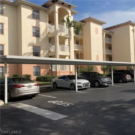 Rent this 3 bed condo on unnamed road in Cape Coral, FL 33904