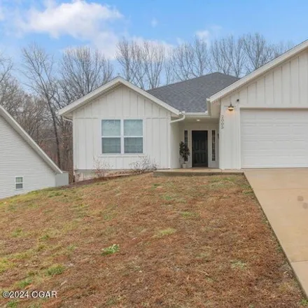 Buy this 3 bed house on 1829 Sally Ann Avenue in Neosho, MO 64850
