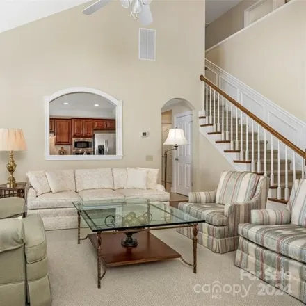 Image 6 - 8113 Oratorio Place, Charlotte, NC 28270, USA - House for sale