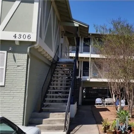 Buy this 2 bed condo on 4302 Avenue A in Austin, TX 78751