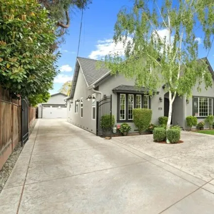 Image 3 - 1355 Bird Avenue, San Jose, CA 95125, USA - House for sale