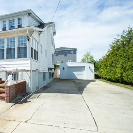 Buy this 3 bed house on 358 Dorset Avenue in Ventnor Heights, Ventnor City