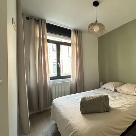 Rent this 1 bed apartment on Amiens in Somme, France