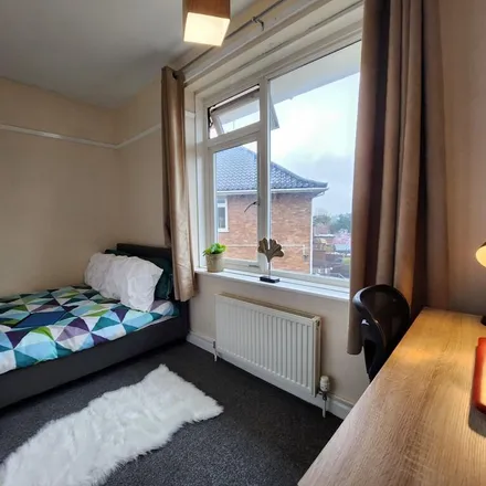 Rent this 1 bed room on Marl Pit Lane in Norwich, NR5 8XP