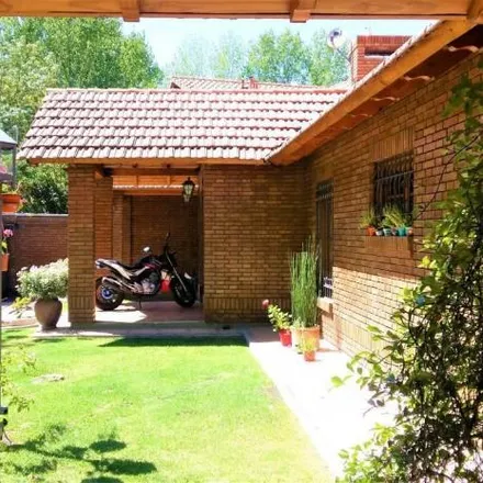 Buy this 4 bed house on Don Arturo in 5505 Luján de Cuyo, Argentina