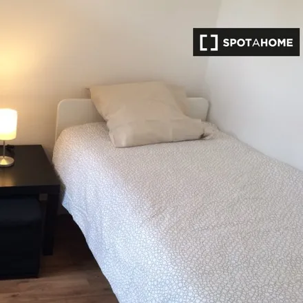 Rent this 4 bed room on Budapest in Práter utca 3, 1083