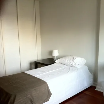 Rent this 3 bed room on Centro Comercial de São Marcos in Rua Cidade de Belo Horizonte, 2735-659 Sintra