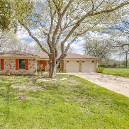 Buy this 3 bed house on 343 Ables Street in Granbury, TX 76048