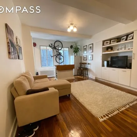 Rent this studio apartment on Windsor Tower in Tudor City Place, New York
