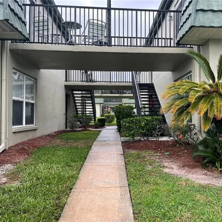 Buy this 2 bed condo on Highland Avenue North & Sandy Lane in North Highland Avenue, Clearwater