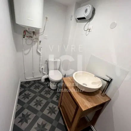 Image 5 - 2 Rue de la Chevalerie, 44300 Nantes, France - Apartment for rent