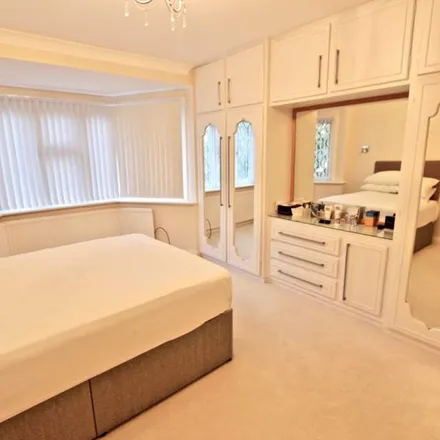 Rent this 1 bed apartment on Morton Way in Waterfall Road, London