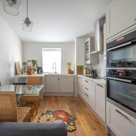 Image 1 - Pensbury Place, London, SW8 2XR, United Kingdom - Apartment for sale