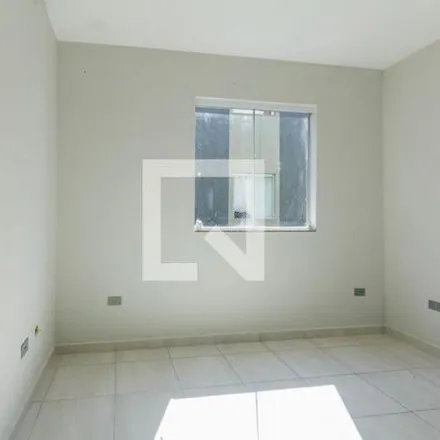 Rent this 2 bed apartment on Rua Duque de Caxias in Vila Guarani, Mauá - SP