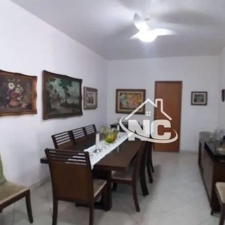 Buy this 4 bed apartment on Rua Oswaldo Cruz 53 in Icaraí, Niterói - RJ