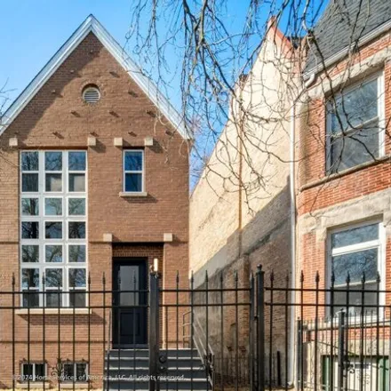 Buy this 3 bed house on 3616 South Ellis Avenue in Chicago, IL 60615