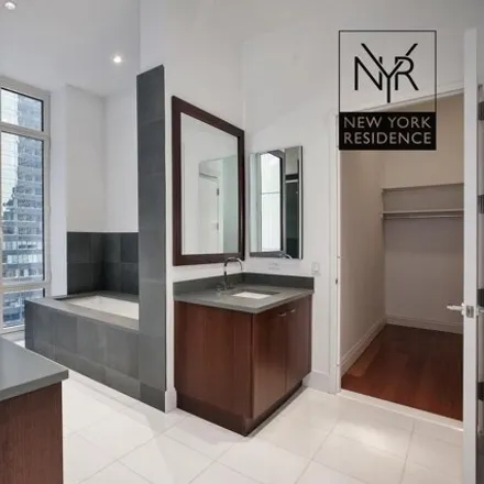 Image 9 - The Centurion, 33 West 56th Street, New York, NY 10019, USA - House for rent